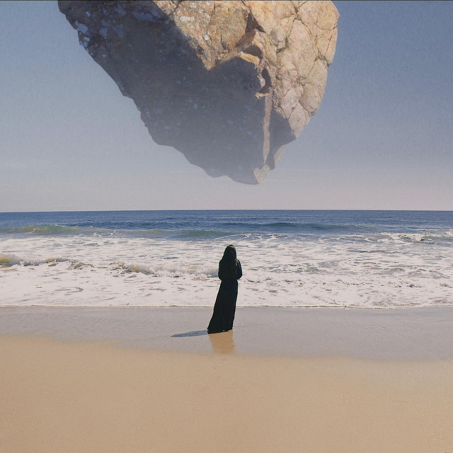 Luciana Zogbi: “Dive”