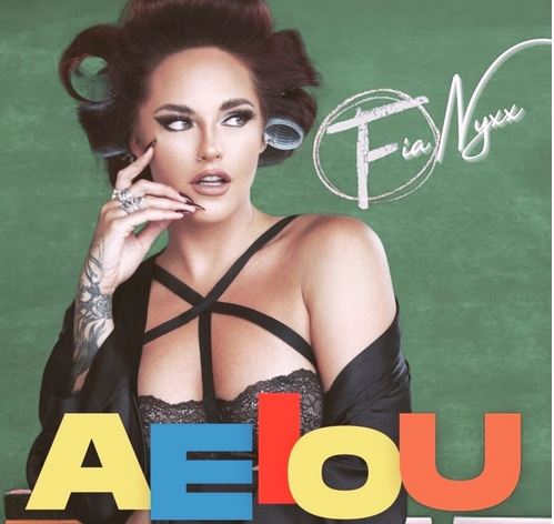 Fia Nyxx: “AEIOU”